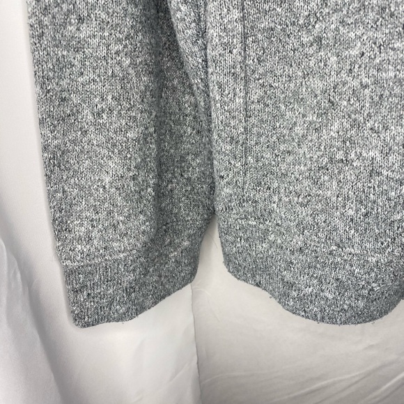 Old Navy Heather gray Quarter zip - Picture 4 of 5